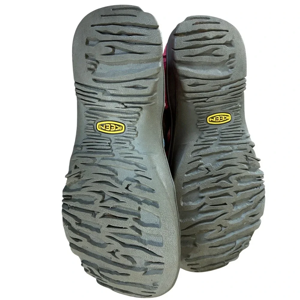 Keen Newport H2 Sport Sandals Big Kids‎ Sz 4 Pink Waterproof